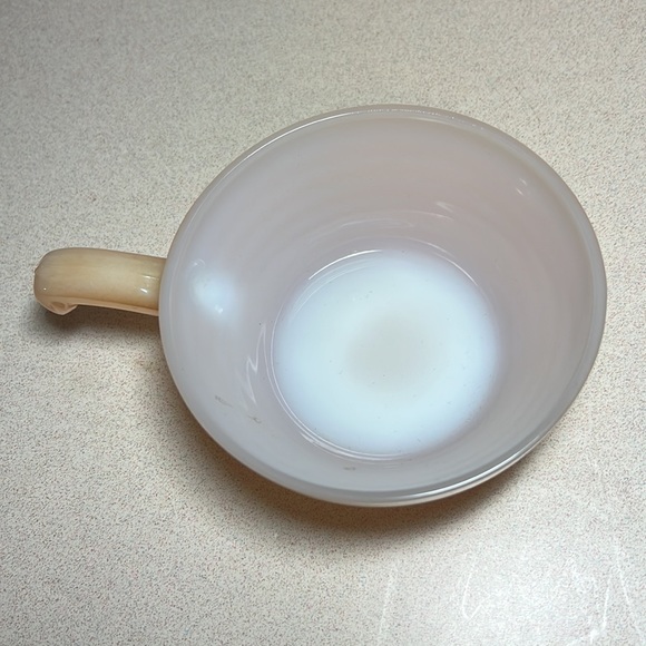 Fire-king bakeware - Picture 5 of 8